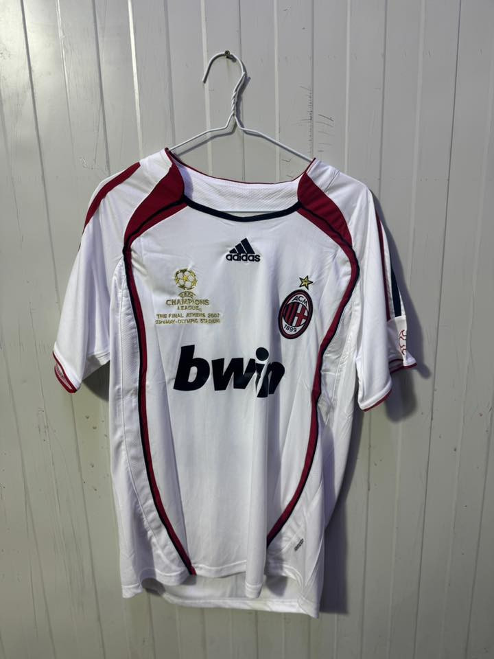 دريسات اصليه 
سعر القطعه 10 
ومتوفر شلعه
***********
