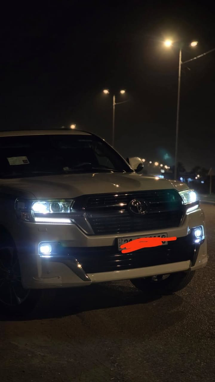 السلام عليكم بيع اومراوس محتاج فرق لاندكروزر gxr موديل 2016 رقم سليمانية باسمي السيارة بلادية فقط تحديث دعاميات والويل كب موديل 21 كير محرك حدادية تبريد كهربائيات كلا وضع شركة ماشية 180 الف حقيقي شرط الفحص متواجدة في بابل حي الطيارة للاستفسار *********** متواجد واتساب
