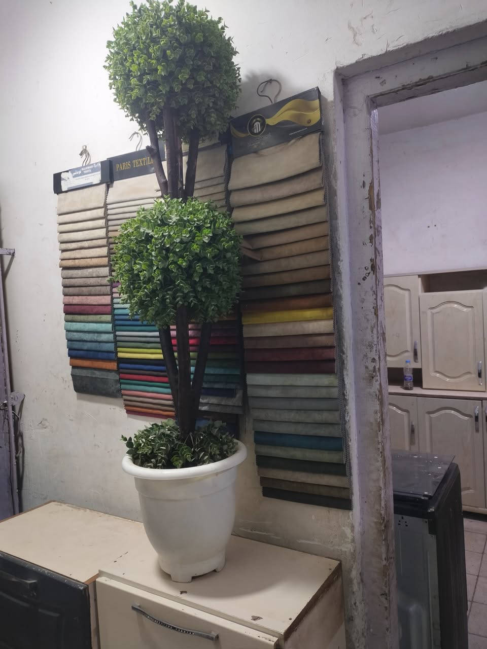 اثاث بيت جديد مامستعمل  وباله تركي .ديوانيه .الاسكان .مقابل المعهد التقني ***********
