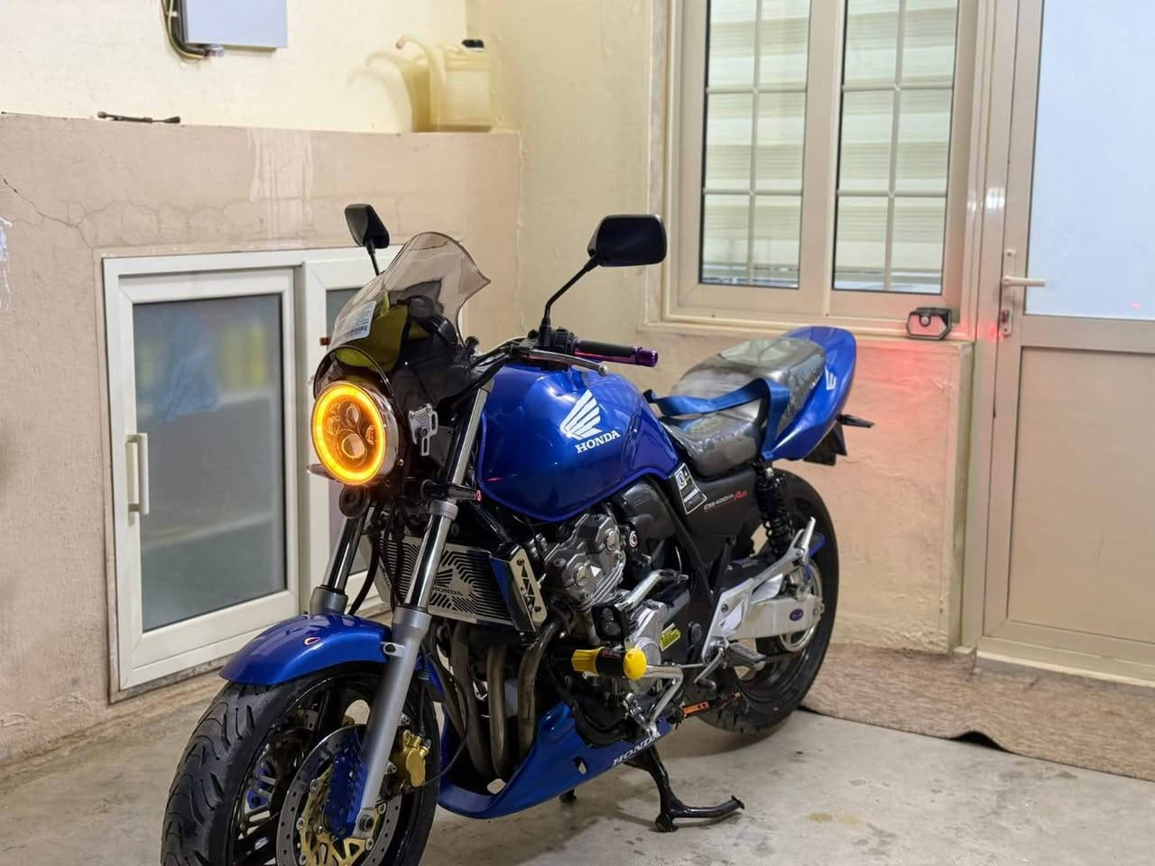 سيبي فور جيل  ثالث نوزل 16 ولف 

دراجه شلعه معدل نشاط مكينه ماممدوده عليها صبانه كفاله عامه الدراجه دخول جديد وارد يابان 

سعرها 24 وبيه مجال قليل 

مكانها الانبار رمادي جويبه 

وتوصيل موجود كل محافضات العراق 🤍


**إذا كنت صاحب هذا الإعلان وتريد حذفه لأي سبب، رجاءا أرسل رسالة إلى الدعم الفني**