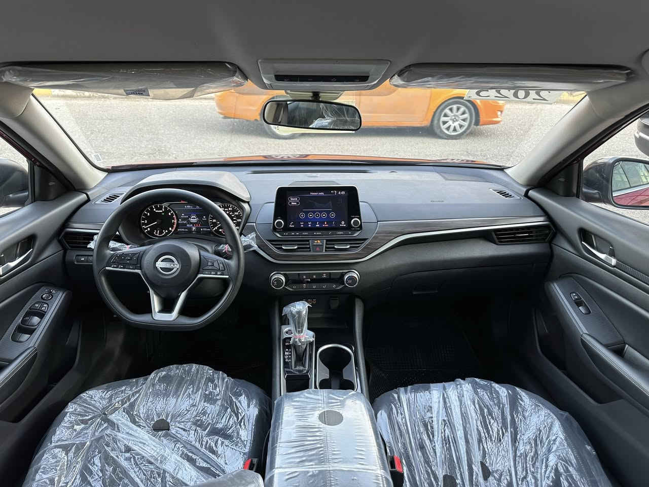 سلام عليكم نيسان التيما2024 مواصفات sv المعروفه ماشي 37 الف بجم  كبس ضربته كلش خفيفه فقط جاملغ صبغ بدون دواخل موجود صوره الضرر وسونر في المنشور بشرط حتى دعاميات مو صبغ رادار حجر كله بلاد 
مكان:ديالى/ خانقين
رقم:***********
