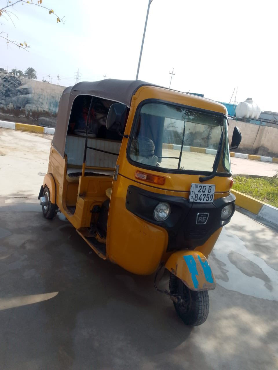 سلام عليكم اخوان تكتك للبيع اخوان لحد يطب خاص تكتك موديل 20 الشهر 4 الرقم الهاتف ***********
