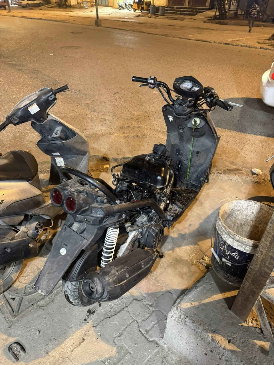 اي واحد يحتاج غراض سكنس تفصيخ موجود دراجه كامله.                              ***********
