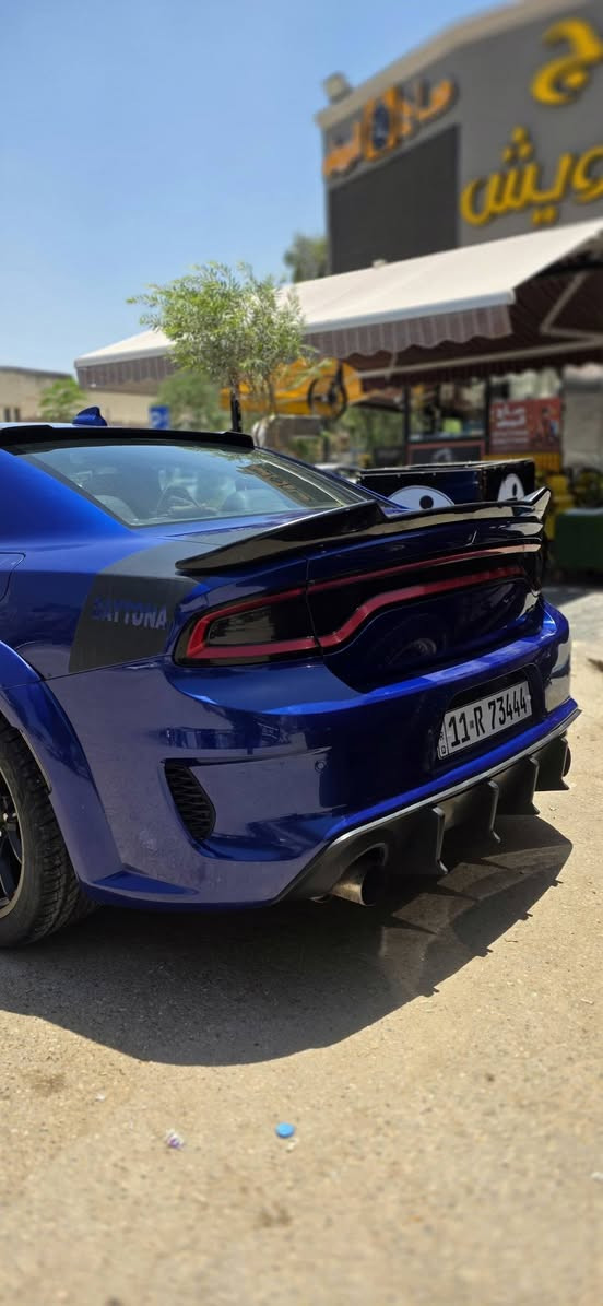 للبيع فقط

🚗 Dodge Charger R/T 2019

 • محرك V8 – 5.7 قوي وجاهز

 • ممشى: 100 الف ميل
 السياره عليها برمجه صوت وباك فاير 

📌 المواصفات:
مواصفات العاديه معروفه

📌 الملاحظات:

 • ضرر جاملغ امامي ايسر وبنيد تبديل

 

📄 السيارة أصل باسمي

هزة وسنوية جديدة 

السيارة مدامة بالكامل

💰 السعر: 180 مجال بسيط

📍 المكان: بابل – الحله

📞 ‏‪***********‬‏
