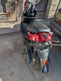 ماطور بوتين نضيف للبيع السعر ٢٠٠ وبينو مجال للشراي 07703850440 الرقم ب...