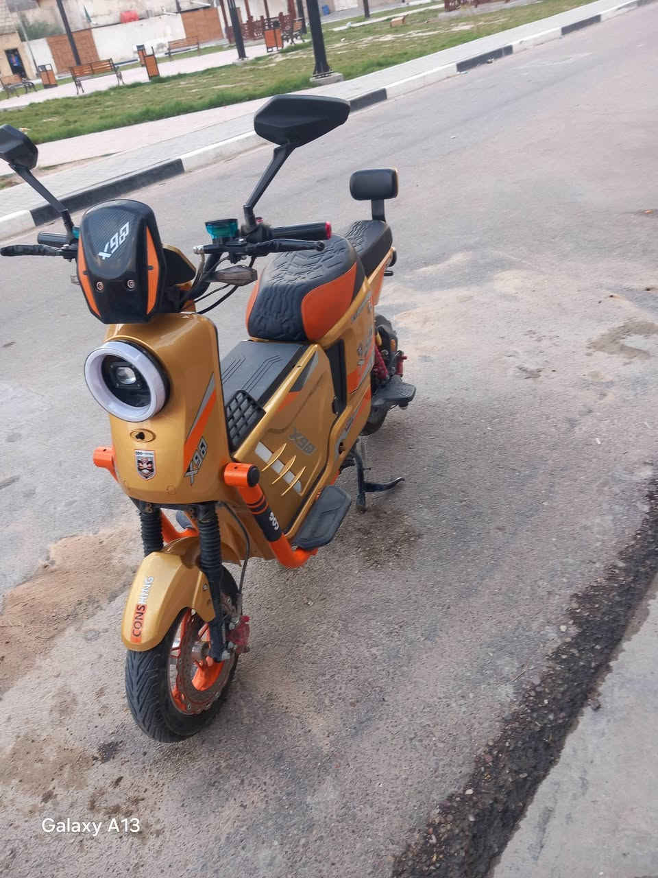 سلام عليكم دراجه شحن نوع X900 عنوان البصره الزبير حي العسكري رقم ***********السعر 400
