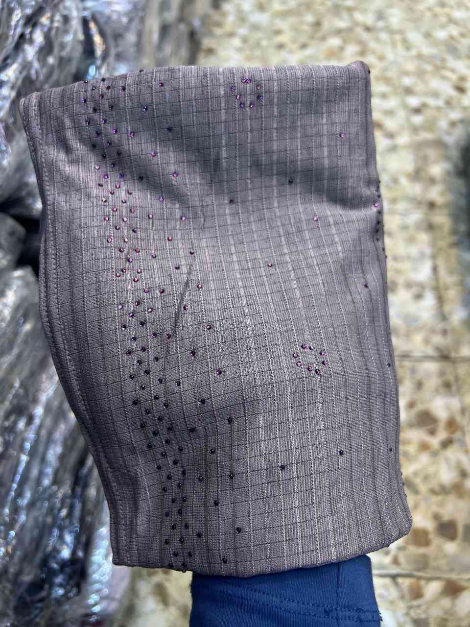 شيله فانيلا قطن كويتي الاصلي ستراس بلون الخامه شرط الفحص
يتوفر بعدة نقشات ستراس 

27 الف سعر الدرزن


**إذا كنت صاحب هذا الإعلان وتريد حذفه لأي سبب، رجاءا أرسل رسالة إلى الدعم الفني**