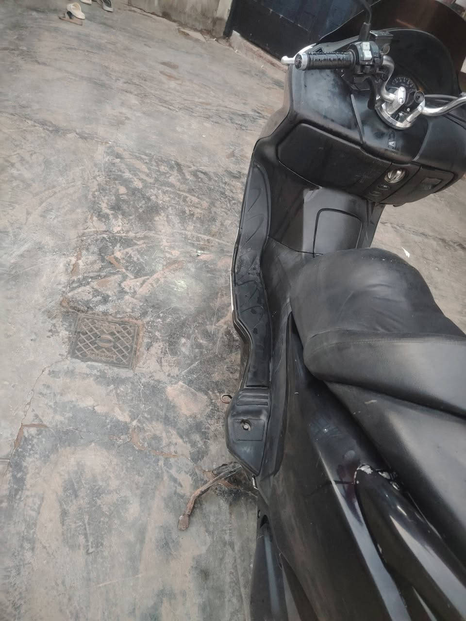 السلام وعليكم فورزه 08 للبيع عميه مكينه 250 خير من الله
كلجات وقايش جدد ويل جديد كفرات 80% دراجه مال جناي مكان ديالى شهربان هاتف 📞 ***********
