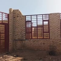 يا الله  بيت هيكل طابوق المساحه 200م  عنوانه حي الجهاد زنابره  سعر 18و...