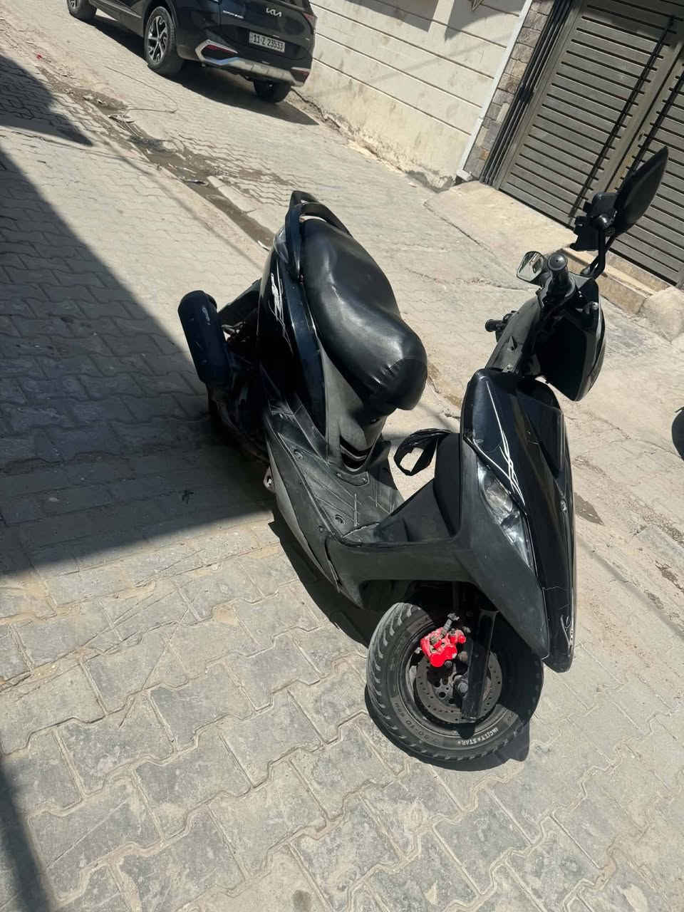 سلام عليكم دراجه ثعلب كابريتر مكينه كفاله برغي مامفتوح بيه شوكت متجيه ربع نكره بشرط لمن مشتغله درجه عبالك طافيه سلف شغال هندر شغال كهرابائيات شغال سلف هورن اشاير كله شغاله نسبه نضافه الكفر ٨٥ بل ميه مكاني بغداد الحريه *********** درجه كفاله السعر ٦٧٥ وبيه مجال حك الجيه
