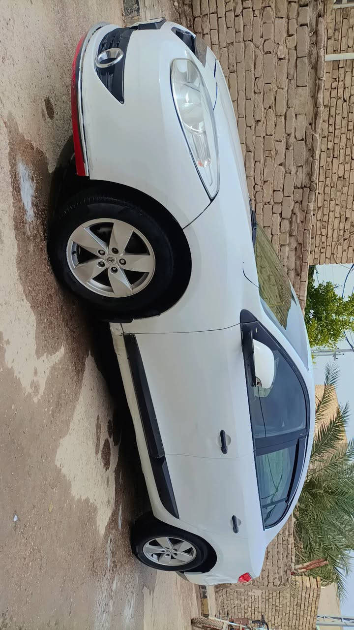 السلام عليكم سياره رينو فلونس موديل 2013 رقم بغداد شرط تحويل مباشر بيه 4قطع ابيع حزام لبيع ومراوس السعر 55 وبيه مجال العنوان النجف 
رقم التلفون /***********
