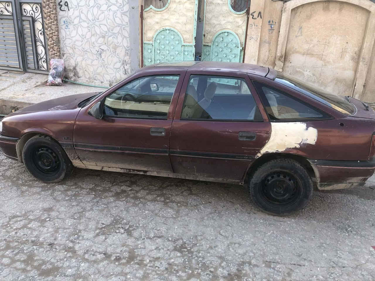 مفكترا 20 موديل 89
شرط الوكاله والتحويل
محرك والكير شرط
كاربون مابيها وشرط ما مسجل عليها
السعر 27 وبيها مجال 
الرقم***********
