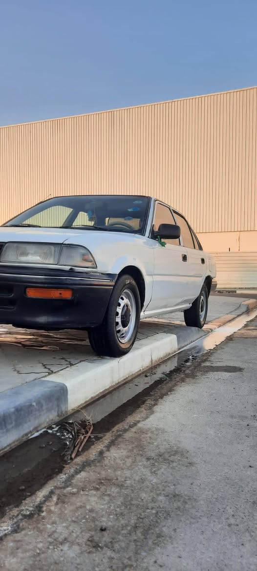 السلام عليكم كارلا 90 باسمي سنويه 29 رقم بغداد مشروع وطني سياره مقفوله من الضربه صبغ جمالي حداديه 80% ضخم تاين 4  حلوات ماكينه 1600 غرفتها نظيفه سياره حلوه مال جناي نقص سياره بس باور بصوت كهربائيات شغاله السياره كل شي بيها شغال فقط بس الباور بي صوت عنوان السياره البصره سعر 48 وابيها مجال للشراي يتصل. ***********
