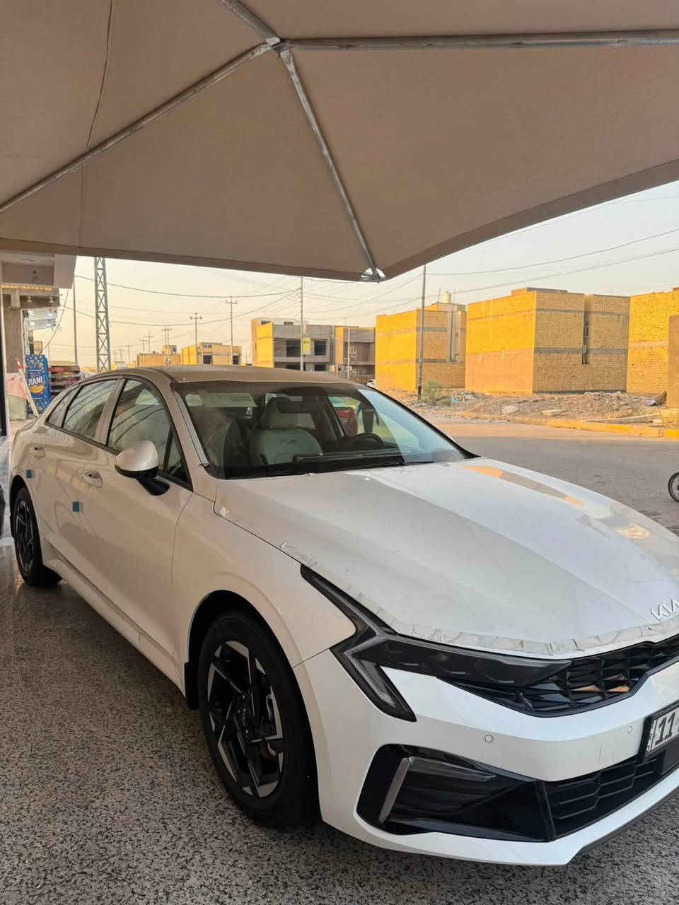 وكاله الدوليه 2025 K5
مرقم بغداد
 بسمي تحويل ثاني يوم مشروع وطني
🔴 خليجي ام ضمان دوليه اربع تبديلات دهن وخمس سنوات صيانه ع شركه
سياره كفاله عامه جديده بمعنى الكلمه استخدام جناي ع ايد واحده بعده بل فابلون شركه وضع لزيرو كارتون
سبيره منازل جديده كلش 
ماشيه:10 الف

🔴 بصمه وتشغيل عن بعد 
✅️ سعة المحرك 2.5 ‼️
🔴 مرتبط بناقل حركة 8 سرع 
🔴 شاشة ديجيتال متصله 
🔴 كامرة خلفية دوارة 
🔴 حساسات أمامية وخلفية 
🔴 لايت  وبك لايت LED
🔴 حجم الاطار 215/55R17
🔴 ويل كب 17
🔴 فتح الصندوق من الريموت
🔴 الانارة الداخلية زينون 
🔴 المقاعد جلد داخل بيجي
🔴 حركة مقعد السائق كهرباء 
🔴 المودات والأوامر الصوتية
🔴 أوضاع القيادة  Drive Mode
🔴 فحص أنظمة السيارة 
🔴 حساسات إطارات ‼️
🔴 قطعتين تبريد
🔴 ا ABS
🔴ا ISOFIX  ايزو فكس
🔴 نظام مانع الانزلاق
🔴 اشارة في المرايا الجانبية
 
مكانه السياره : ناصريه
 
للاستفسار؛***********
