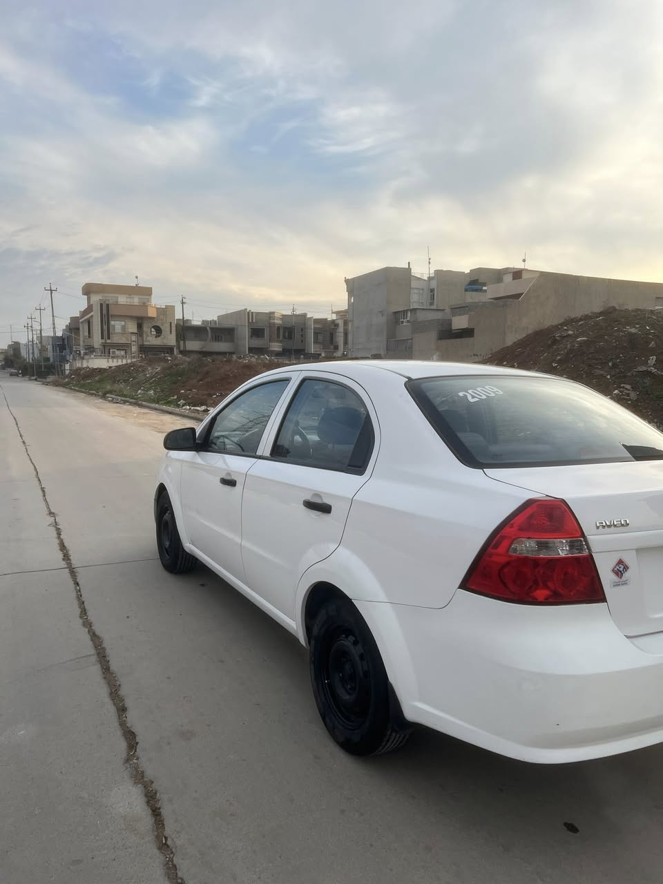 افيو 2009 وارد كوري
رقم دهوك 🚗
كير عادي ( شرط )
محرك اثر صرف 
طخم تاير جديد
باتري جديد
طخم امامي وخلفي جديد
دهن وفلتر جديد
قوايش جدد
سيارة جاهزة
صبغ موضح بالصور بدون دواخل 
سنوية منتهية
كوبون مامسجل
64$ بيها مجال
***********
***********
