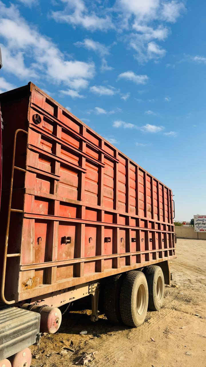 بدي حدادي للبيع
الطول 710
الإرتفاع 220
 دبل شاصي ابو السبعه قطعه وحده ما مواصل 
المكان النجف 
***********
