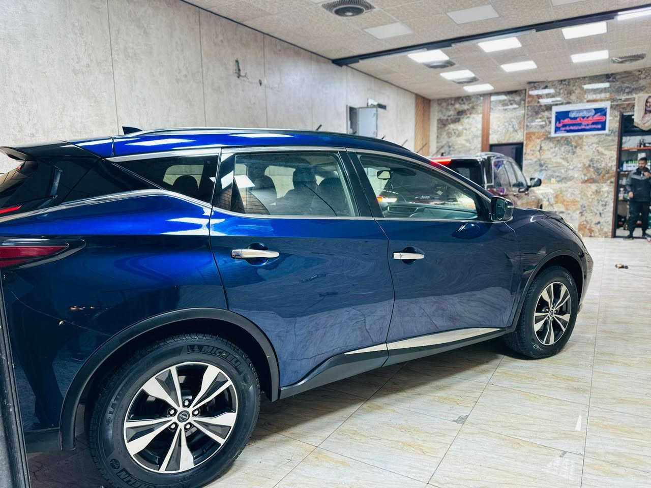 السلام عليكم نيسان مورانو٢٣فول للبيع اومراوس السعر١٦٠ مكان بغداد ***********
