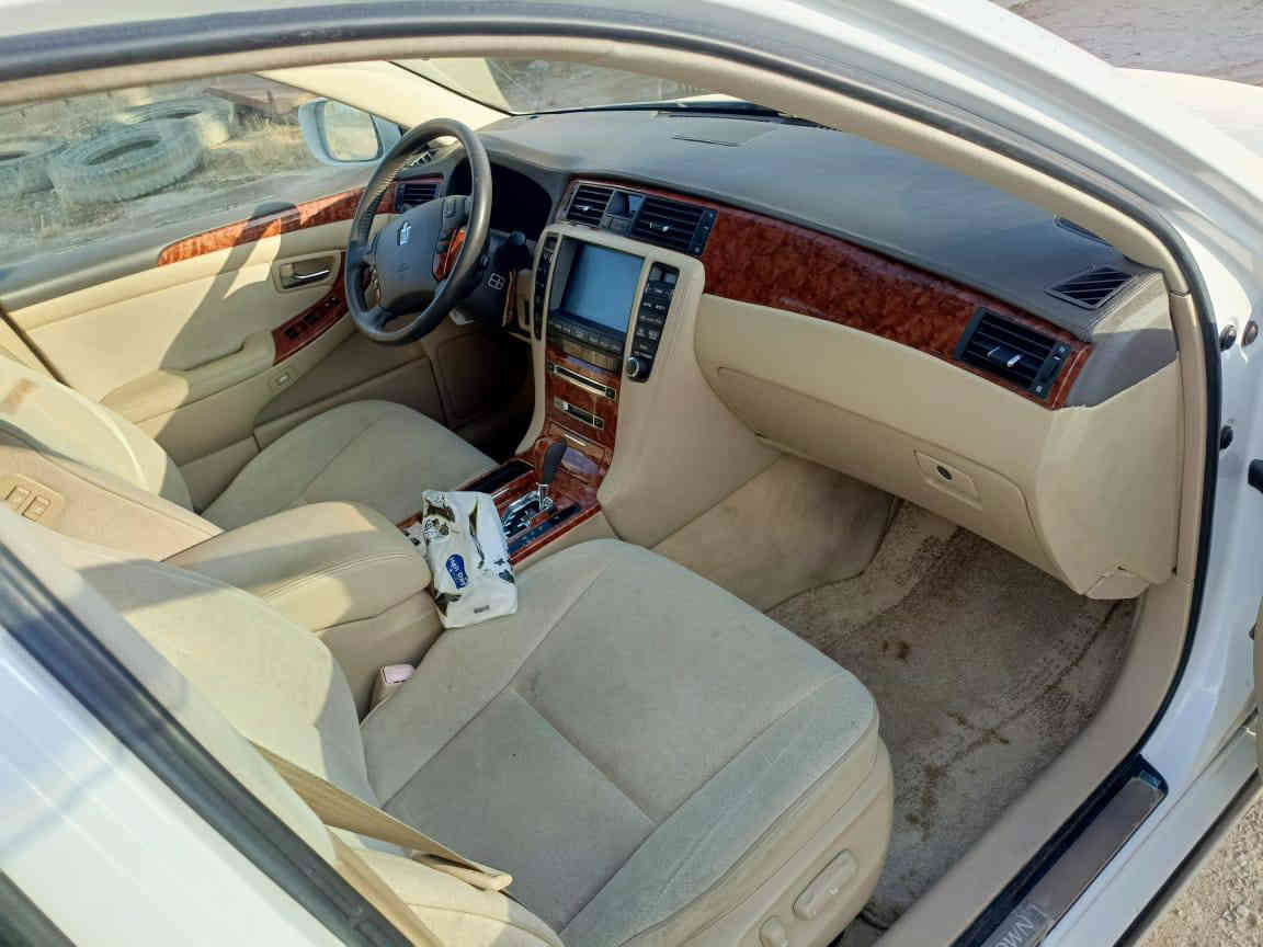 شاهينه 2004 ادوات
مكفولة كفاله عامه 
فول مواصفات عدا الجلد 
فتحه ثلاجه 3 قطع تبريد 3 قطع بردات 
ستيرن كهرباء وتحكم 
4 كشتات كهرباء
حجر بيه موجود
ماشيه 84 الف 
كفاله عامه كارتون مكفولة من حتى من الشخط
ما ماشيه بل عراق جديده 
سعر 80 بيه مجال للشراي
 مكان انبار 
***********
