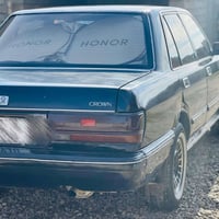 تويوتا كراون • ١٩٩٠ • رقم دولي نينوى