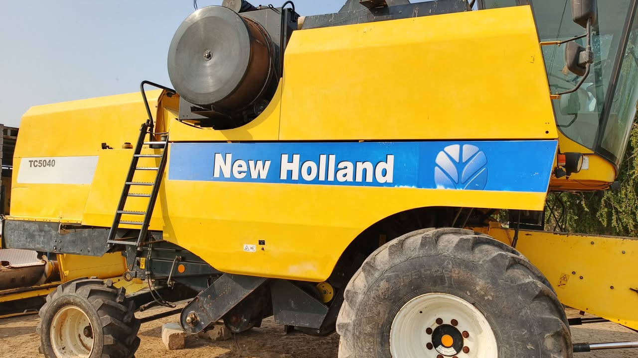 على بركت الله حاصوده نيهولد للبيع موديل2019 عددالساعات2300 حره رقم وسنويه اسلمانيه مكفوله كفالة عامه 
تفاصيل  على رقم
***********
