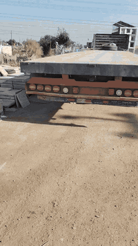 عربانه للبيع طول 13و60 لاستفسار أكثر 07809308073 سعر 80