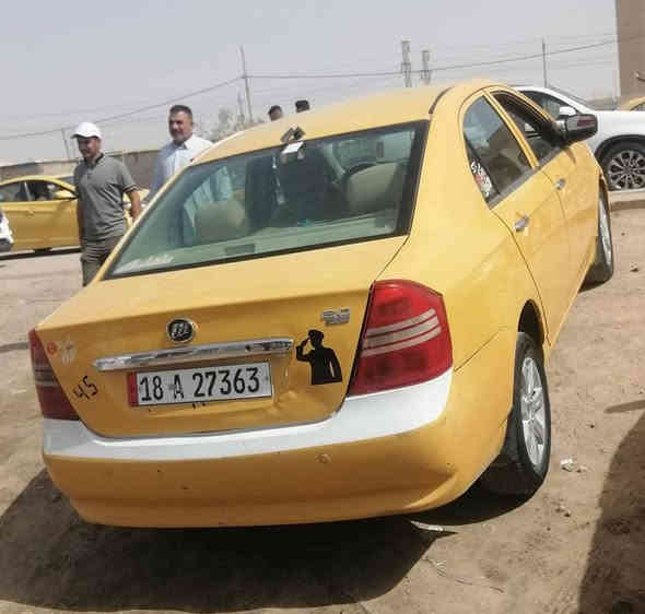 السلام عليكم
للبيع او مراوس 
ليفان 620 رقم بابل بسمي سنويه ل 29 هزه جديده  مصفره هيئة وغرامات 
كير ومكينه مكفول 
منضومة بانزين جديده
كهربائيات كله شغاله 
تخم تاير 
نقصه بس التبريد 
خياسات ملكوطه 
بيه دحجه باب السايق بگد الشبر 
مكاني ديوانيه 
رقمي ***********وات ساب
السعر 38 وبي مجال للشراي
