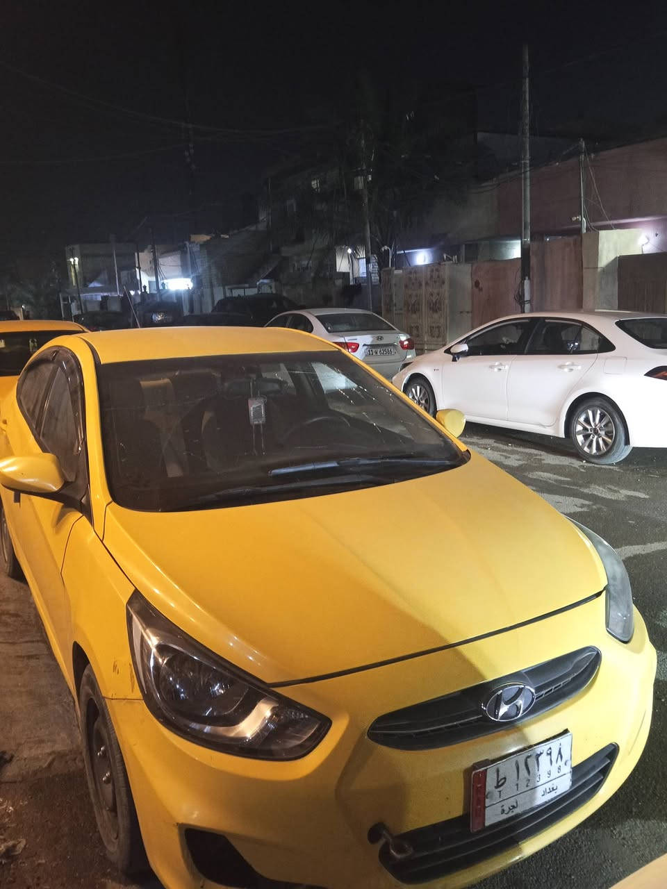 سياره اكسنت للبيع موديل 2015 العنوان بغداد الدورة حي اسيا السعر 75 وبي مجال بسيط للستفسار الاتصال عله هاذ الرقم ***********
