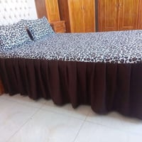 حسب الطلب • حجز خاص • للبيع