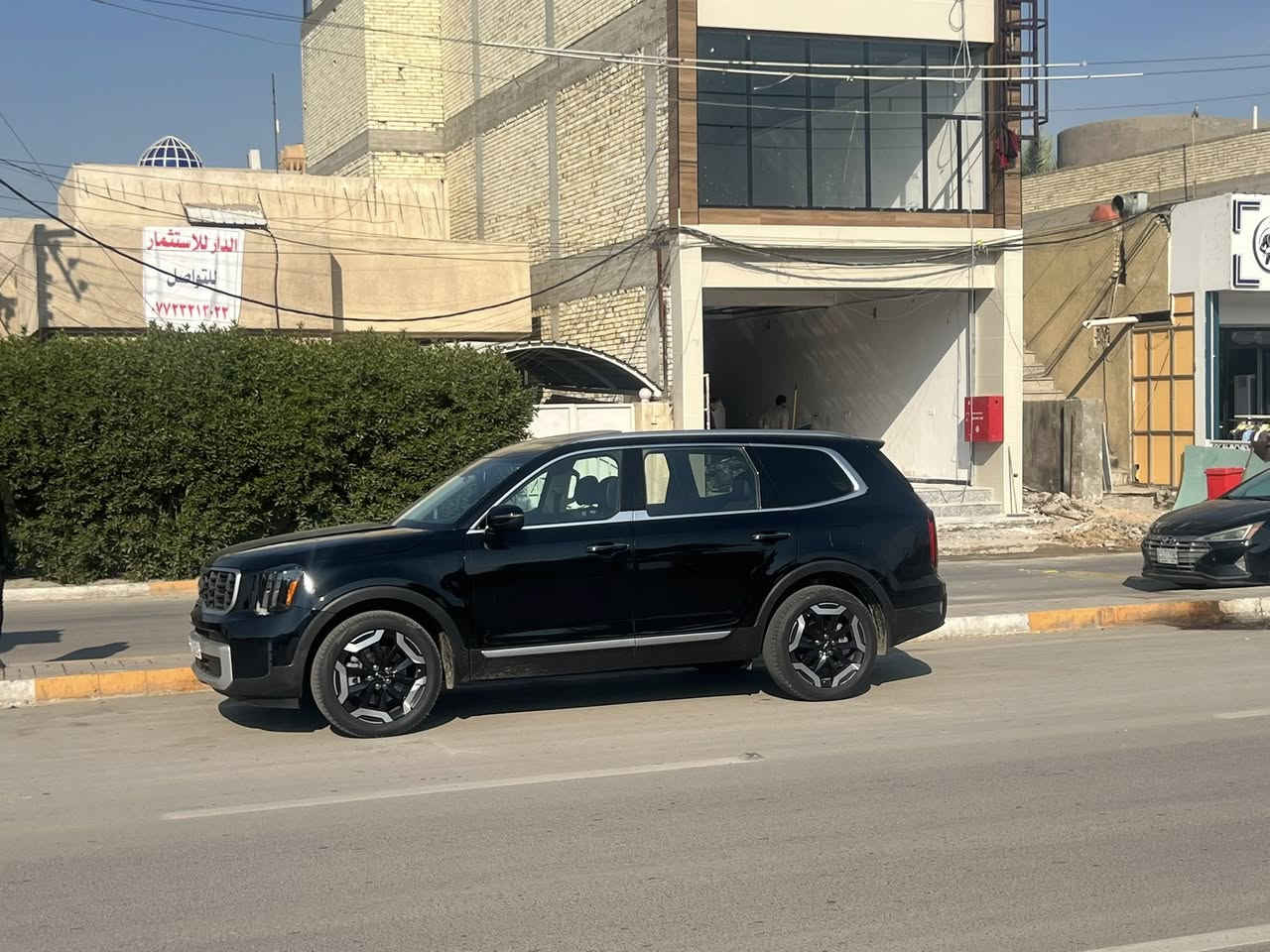 كيا تلورايد موديل 2024 
ماشية 8000
السياره بيه فقط مقدمه البنيد صبغ 
موصفات. S 
فتحه 
كشنات تدفه 
كشن السايق كهرباء 
كراسي. منفصل VIPاسود 
ستيرن رجاج 
كراسي الخلفيه اوتو 
توقف ذاتي 
شحن وايرليس 
شاشه متصله 
ويل 20 انج
السعر 295 
عنواني بغداد 
***********
