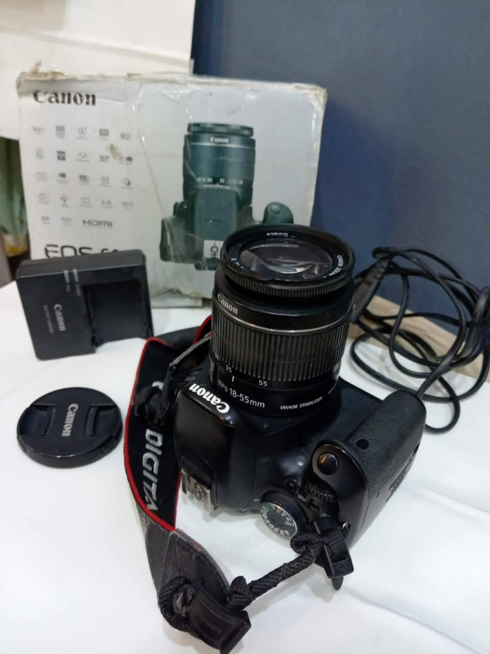 كامره كانون D600 شاشه قلاب  نضافه كدام عينك وانضف بعد
قات عدسه 55mm_18
عدسه رياضي 70.300
شاحنه وبطاريه الاصليات
كيبل نقل الصور
بسعر جدا مناسب 300 الف
مكاني الكوت توصيل ماعندي تجي تفحص وتتاكد وبلعافيه


**إذا كنت صاحب هذا الإعلان وتريد حذفه لأي سبب، رجاءا أرسل رسالة إلى الدعم الفني**