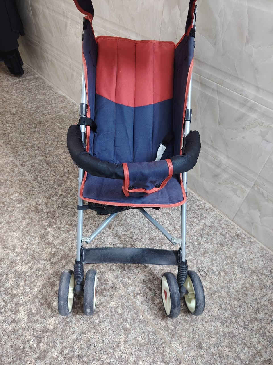 غراض بيت للبيع في حي ميسان شرايه تراسلني خاص


**إذا كنت صاحب هذا الإعلان وتريد حذفه لأي سبب، رجاءا أرسل رسالة إلى الدعم الفني**