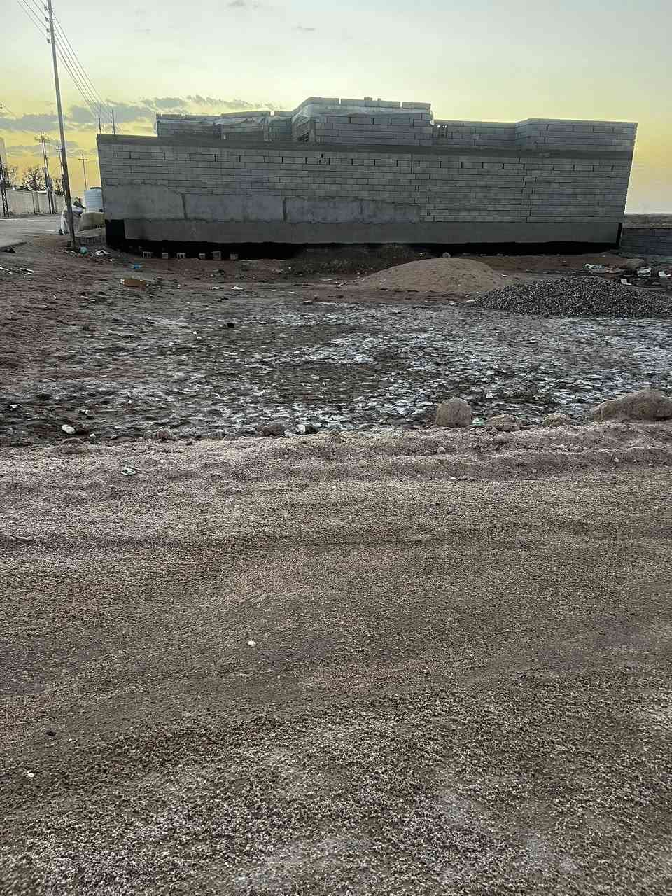 قطع اراضي للبيع طابو زراعي ملك صرف المساحه ٢٠٠م السعر ١٦ خدمات ماي كهرباء شارع تبليط مدارس كل قطعه واصله بايب ماي وكهرباء اربع خطوط العنوان الهارثه الطاقه شارع المدارس


**إذا كنت صاحب هذا الإعلان وتريد حذفه لأي سبب، رجاءا أرسل رسالة إلى الدعم الفني**