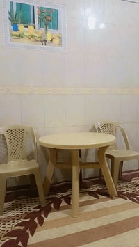 طبله وكراسي • نجف