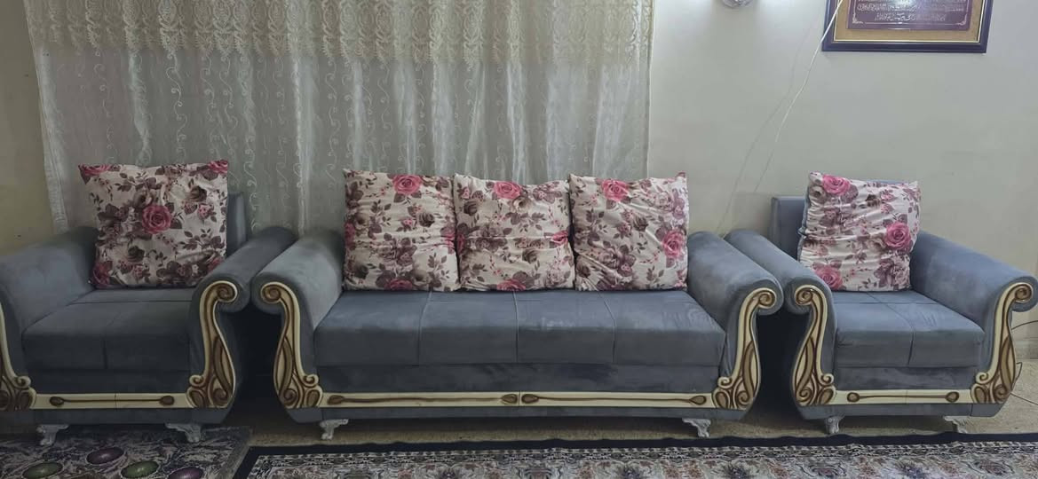 تخم للبيع
السعر ٣٧٥ وبيه مجال بسيط
الناصريه دور الالمنيوم


**إذا كنت صاحب هذا الإعلان وتريد حذفه لأي سبب، رجاءا أرسل رسالة إلى الدعم الفني**