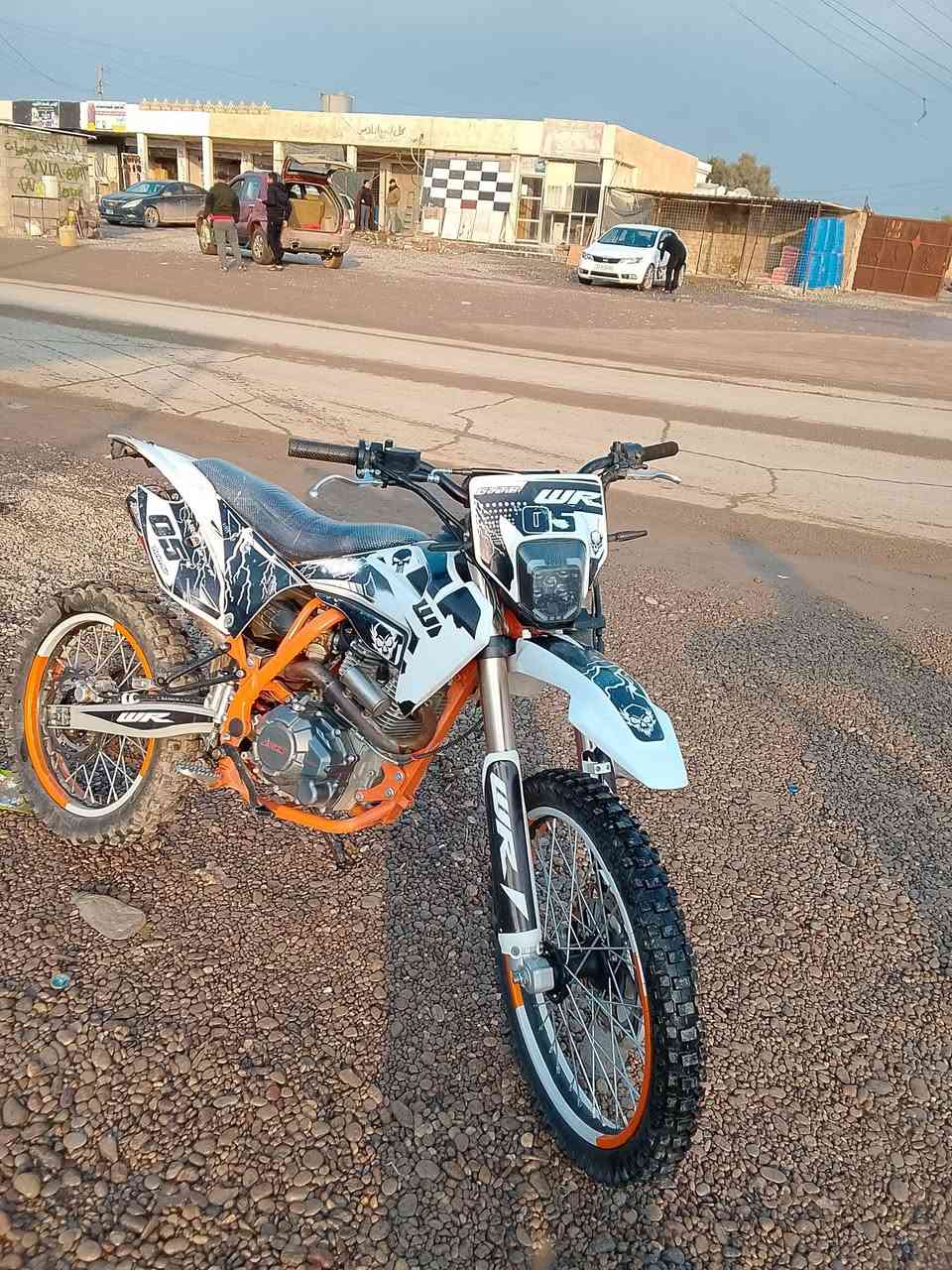 السلام عليكم مكلف بنشر ماطور قفاز للبيع (***********) هاذى رقم صاحبو تواصل ويه
