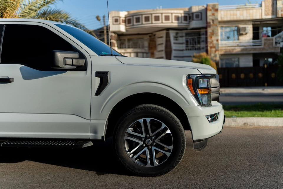 f150 مكفولة
2023 stx  2.7  ستة سلندر 

ارغب محرك

مواصفات stx كير تعليك عشر نمر 

شاشه 

دبل اكسل 7 وضعيات 

لون سمنتي مميز 

رادار

حساسات 

غطاء بدي سلايد 

سبيرهة موجود

تانكي 100 لتر 

سيارة جديدة ونظيفة حيل 

انكر سلف واطلع

رقم سليمانية 11030 

سنوية 2030 باسمي

مكفوله من الصبغ من عدى تكحيل بالجامغ 

مطلوب بيهة 325 ورقة 

***********

ممتواجد عالماسنجر
