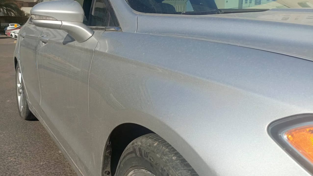 السلام عليكم ورحمة الله وبركاته
‏‎       ——— لـلـبـيع  ———

‏‎ فورد فيوچن .      —      Ford Fusion

‏‎وراد أمريكي.        —  بدون ايرباك 

‏‎الموديل               — 2016 

فئة                      — SE  

حجم المكينه       — 1500

‏‎اللون                   — فضي   

المسافه المقطوعه 115 الف مايل

حالة السياره.    —  ( صور الحادث داخل المنشور) 

‏‎المواصفات

‏‎-ترحيب عند الاقتراب 

-ليد نهاري

‏‎- شاشه اعطال 

‏‎- ستيرن بحركه كهربائيه 

‏‎-تبريد منفصل 

-تبريد قطعتين 

‏‎- كود باب 

‏‎-تحكم ستيرن جهتين 

‏‎-تحديد سرعه 

‏‎-مانع انزلاق 

-حساس خلفي 

-كرسي السايق والراكب  كهربائيي ٣ انضمه

‏‎-ليد نهاري

‏‎-گير عصا

‏‎-كامره خلفيه 

‏‎باقي المواصفات المعروفه  الحادث چاملغ خلفي بدون ايرباك

‏‎السعر            ١١٥

رقم السياره    —اربيل بأسمي هزة وسنوية جديدة

‏‎موقع  السياره — بغداد مجمع بسماية 

‏‎للأستفسار.   — *********** ابو حسن
