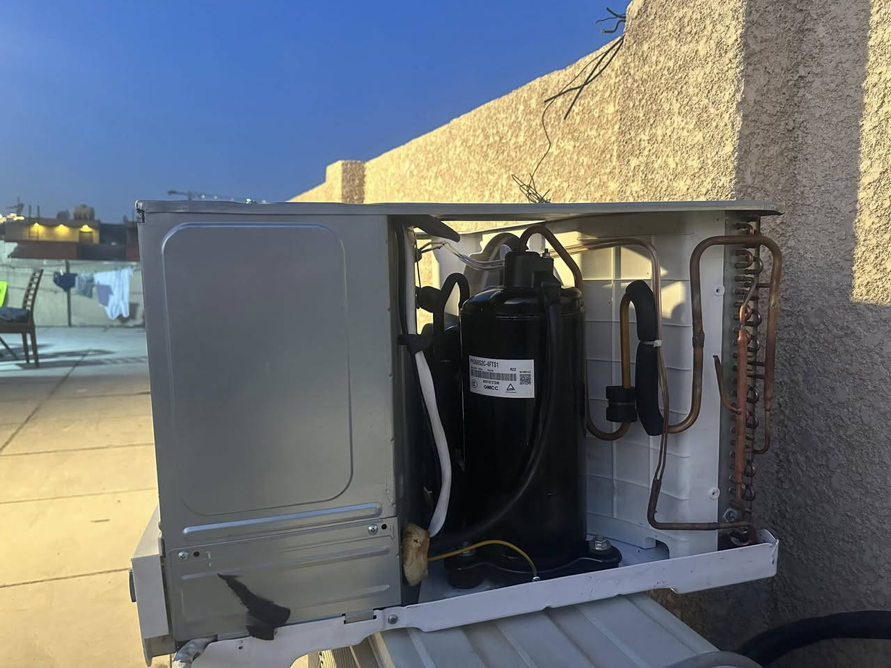 مكيف ٢طن نوع ميديه استعمال صيفيه وحدة السعر 375 مكان بغداد ***********
