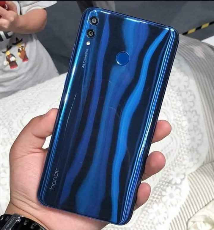 مع اكبر شاشه شاشات الموبايل 
جهاز معروف مواصفاته
بالاضافه الا صوت الستريو
هونر 8x max 
هواوي y max 
ذاكره 256 رام 8 كيكا 
بطاريه 5000 ملي امبير 
شاشه بقياس 7.12 انج 
معالج قوي للالعاب والأداء 
بسعر 85 الف 
متوفر نسخه 5G
مفرد وجمله 
توصيل كافه محافظات 
بغداد زيونه ربيعي مقابل مول دريم ستي 
*********** بغداد, العراق
