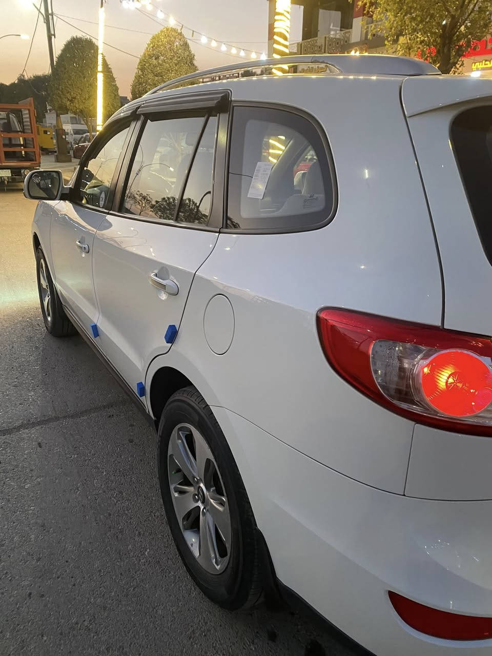 السلام عليكم 
سنتافي للبيع خليجي 2011 
6سلندر فول عدا البصمة
***********
