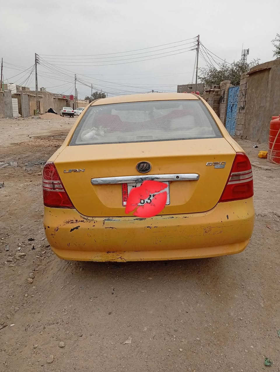 السلام عليكم للبيع ليفان 2013 رقم بصره انجليزي باسمي سياره كفاله عامه محرك كير سياره كير عادي سنوية لل 30 محرك بلاد سياره جديده ما 
سياره تبريدها ويا السويج سياره جامهة يصعد وينزل دواخل جدد شاشه اربع سماعات متعوبه استخدام شخصي مو تكسي سعر 33ورقة
مكاني البصرة 
***********
***********
