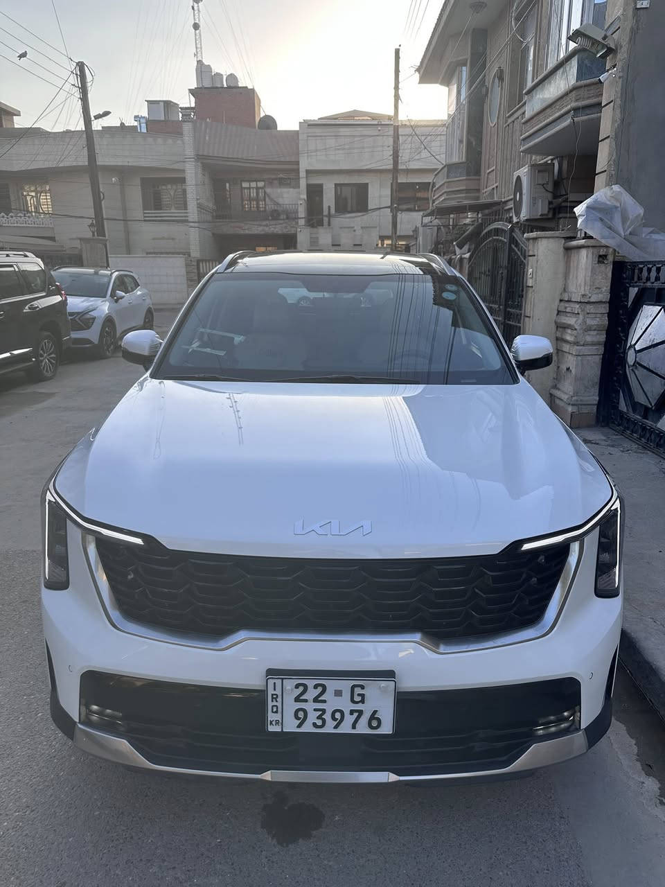 السلام عليكم سورنتو 2024 أم الضمان
6 سلندر خليجي سيارة مكفولة كفالة عامة من صبغ وبارد ومن كولشي على وضعية شركة وماشية 32استخدام نظيف جداً مواصفات سيارة / بصمة تشغيل عن بعد شاحن واير ليس كشنات كهرباء و7 راكب تبريد 3 قطع وجنطة كهرباء وبردات وبلورما فتحة سقف بصمة حساس خلفي امامي وبعد بيها مواصفات اكثر 
يوجد بارد بصيط في باب الساىق او باقي السياره كفاله
المكان : السيدية 
السعر30$ الف دولار
وهذا رقمي / ***********
