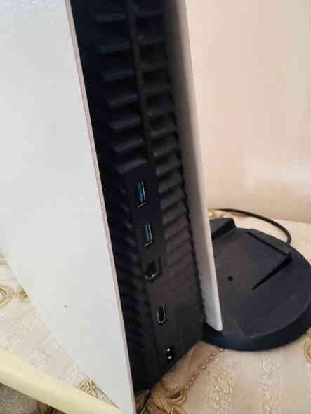 سلام عليكم بلي 5للبيع جديد كلش                  مع كامل ملحقاته 
جوستك مال 5.            
جوستك مال 4
قرص بيس 20 
قرص رد ديد 2
جهاز يو بي اس
ابيعهن شلعه كلهن وبسعر مناسب كلش بيع مستعجل 
العنوان بابل الكفل 
باقي التفاصيل اتفضل خاص او اتصل ***********
