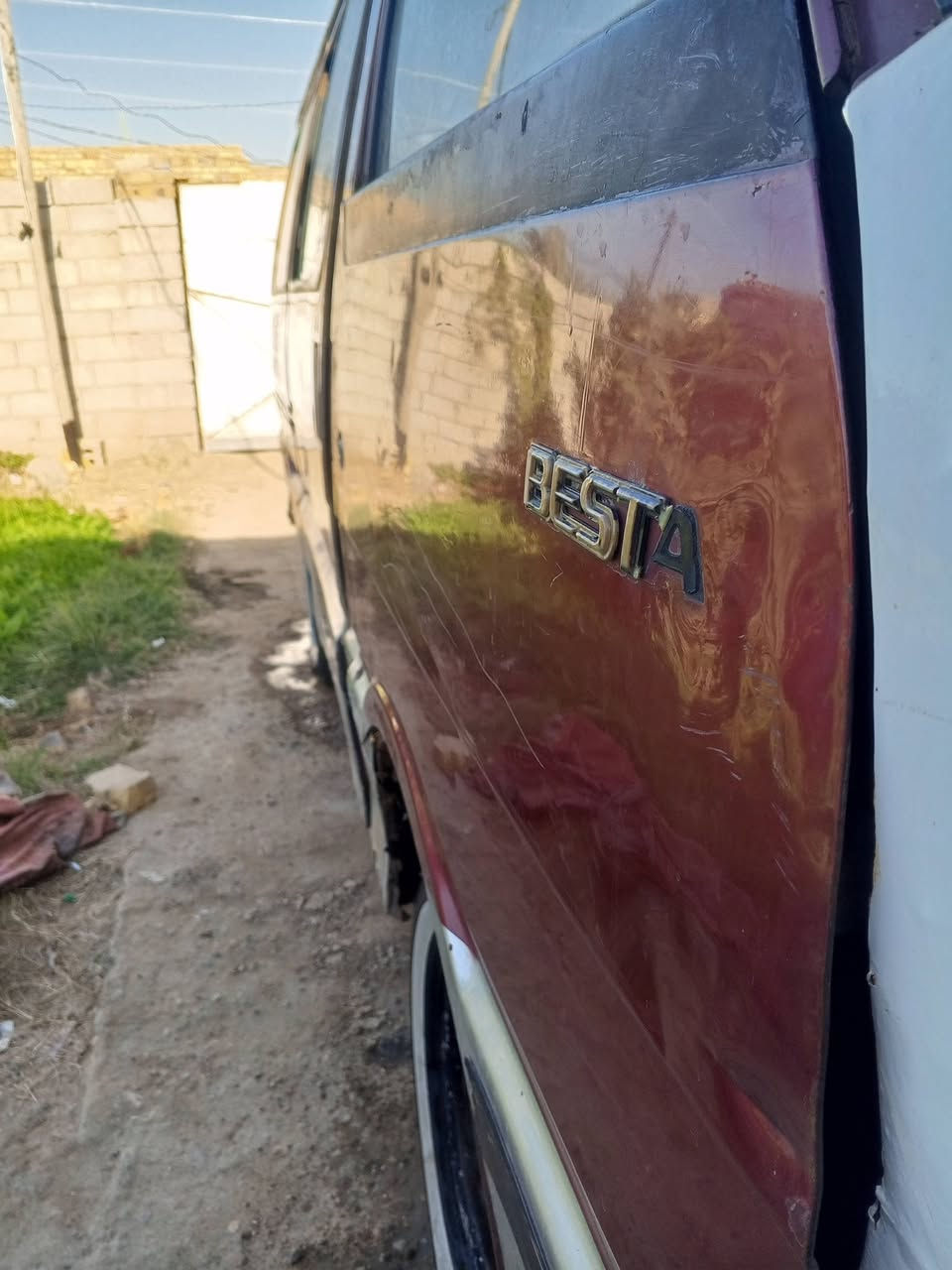 السلام عليكم كيا بستا سنويه ل27تريد وكاله تريد مداور سياره عضمه حلو مثل ماتشوف بل صوره بس بيه خياسات بل حجل دعاميه وبرانكيته موجودات وكشنه 26وبيه مجال ***********
