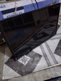 شاشه 32 • جديده • على فحص