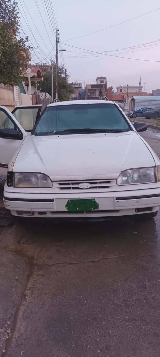 البيع مستعجل للبيع فورد سكوربيو موديل ٩٢ سنوية بيضاء شرط تحويل محرك وكير اوميكا محرك وكير نظيفات طخم تاير جديد ويلكب بدون خيسان سيارة شغالة وتمشي سعرها ٩ورقات وبيها مجال للتواصل
***********
***********
***********
