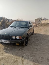 535 عادي مفتوح 1990.  رقم دولي ويل ام 16. السعر 45 وبيه مجال رقم ت 078...