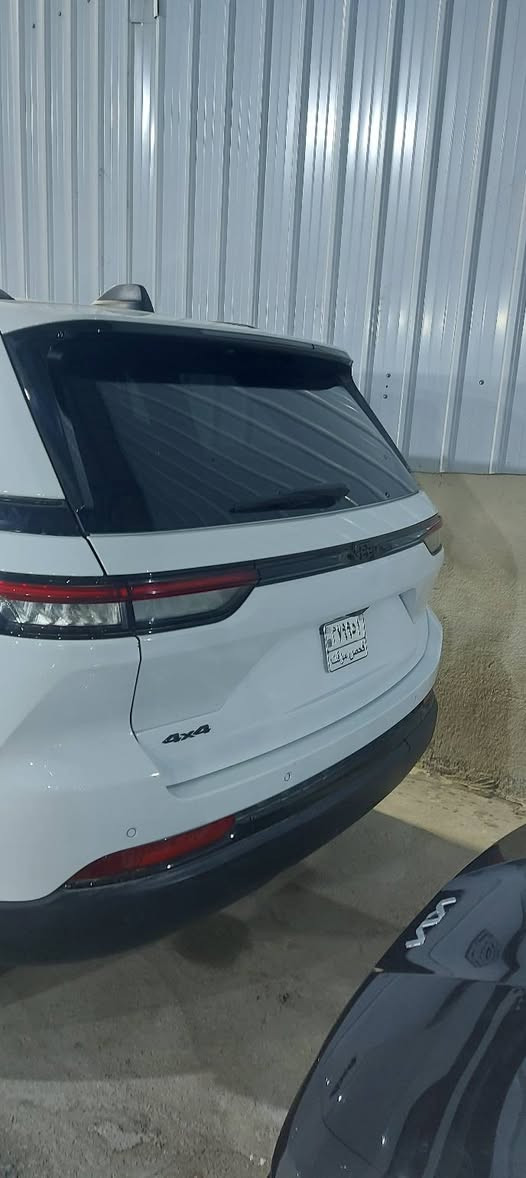 السلام عليكم
جيب لاريدو 2024 
الضرر / تقرير غرق شغال ماشي
للاستفسار الاتصال ***********
