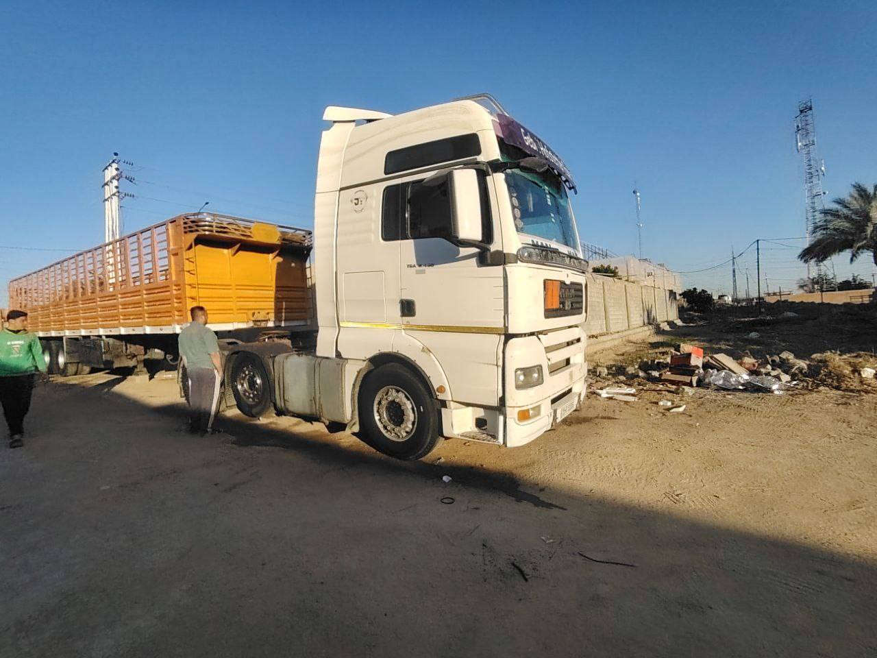 تم اعاده النشر بسبب الوعود الكاذبه
السلام عليكم الحلال للبيع 2004 سنكل بلاد سنويه صهريج رقم انبار اجنبي بسمي شرط تحويل عربانه اوربي مزوج بلاد شغاله ع مصر تامين اردني بيها جديد
***********
السعر 340 ورقه وبيها مجال شويه
