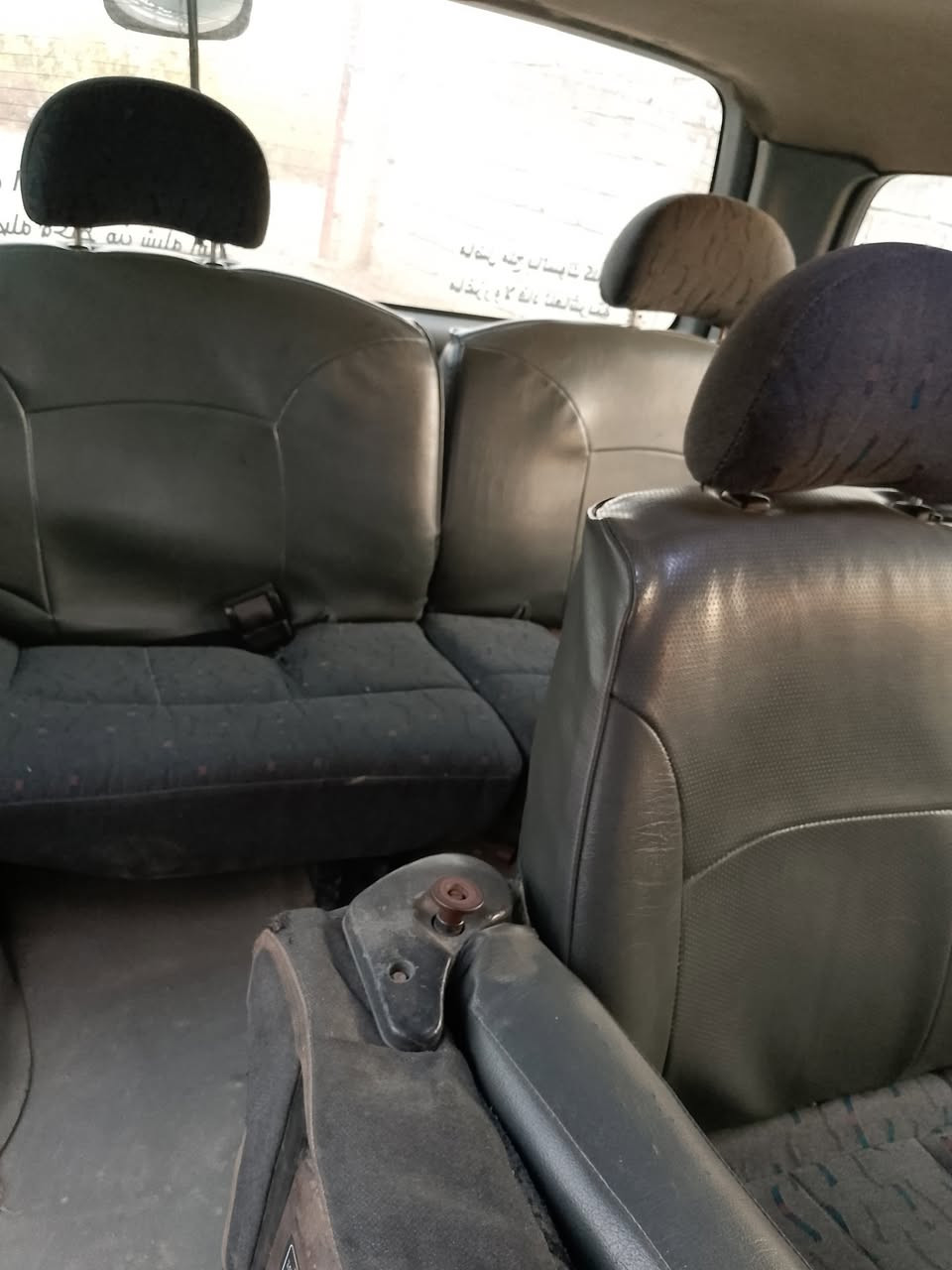 ستاركس 8 راكب  موديل  2000 بغداد خصوصي  مكينه مجفت جديد كير اكسن تخم تاير كله جديد 
صاحب السنويه يمي تحويل ثاني يوم 
مكاني تاجي (مشاهدة)سع ر (65 $)*********** بي واتساب
